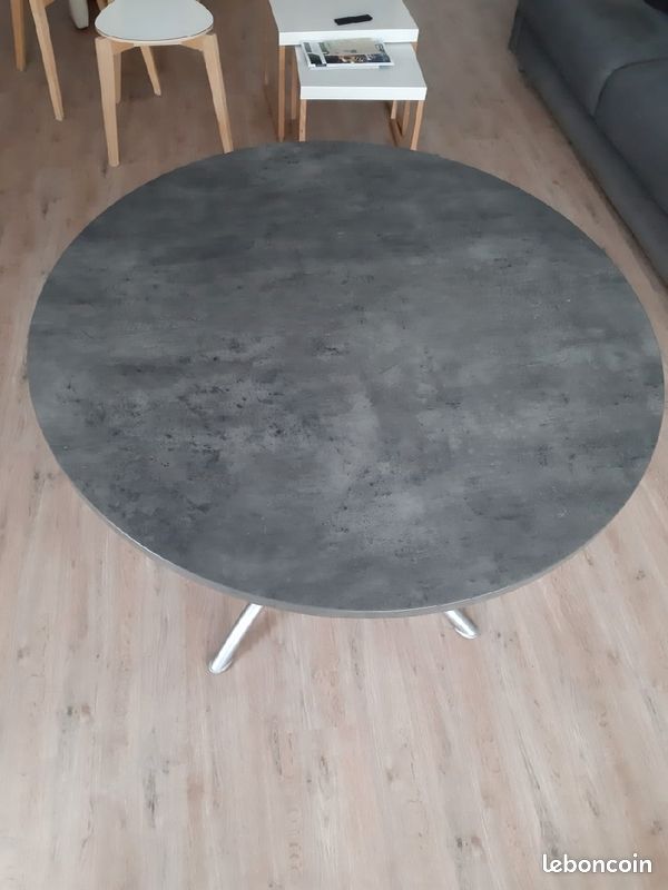 Table de cuisine (image 2)