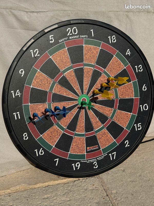 Jeu de fléchettes aimantées (image 1)