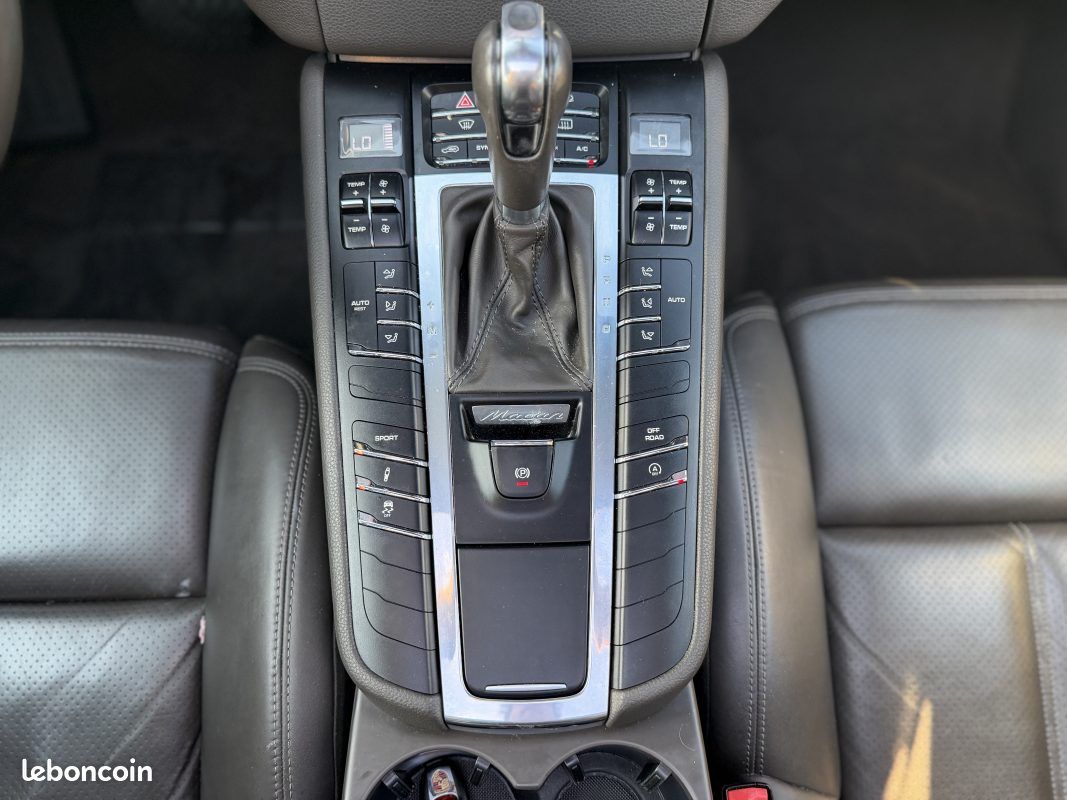 Porsche macan 3.0d 258 s 2015 (image 19)