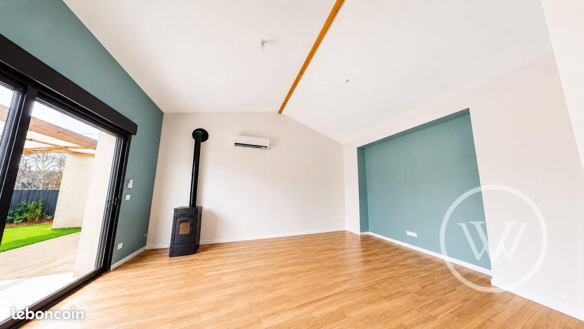 Maison 5 pièces 115 m² · à Saint-Clair-du-Rhône · 115 m² · 310 000 €
