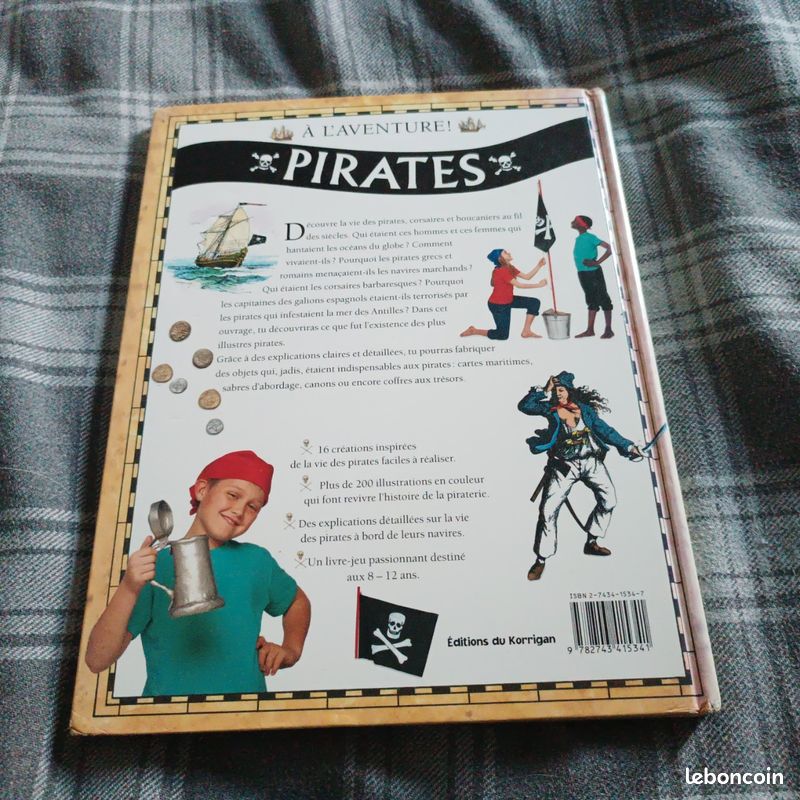 Livre A l'aventure "Les pirates" (image 2)