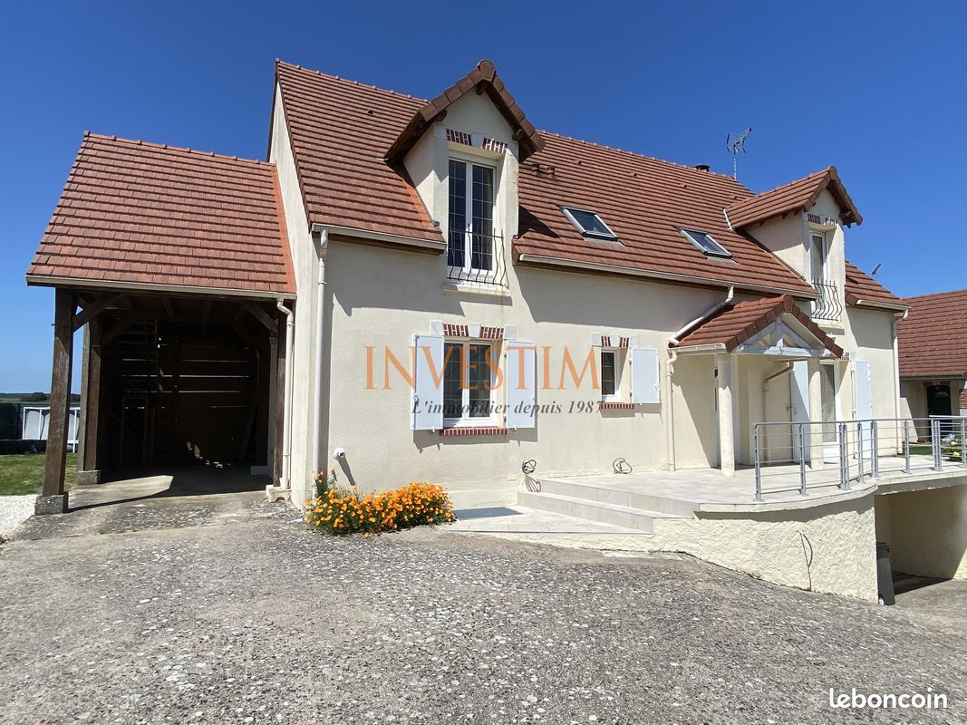 Maison 8 pièces 174 m² · à Blois · 174 m² · 298 000 €