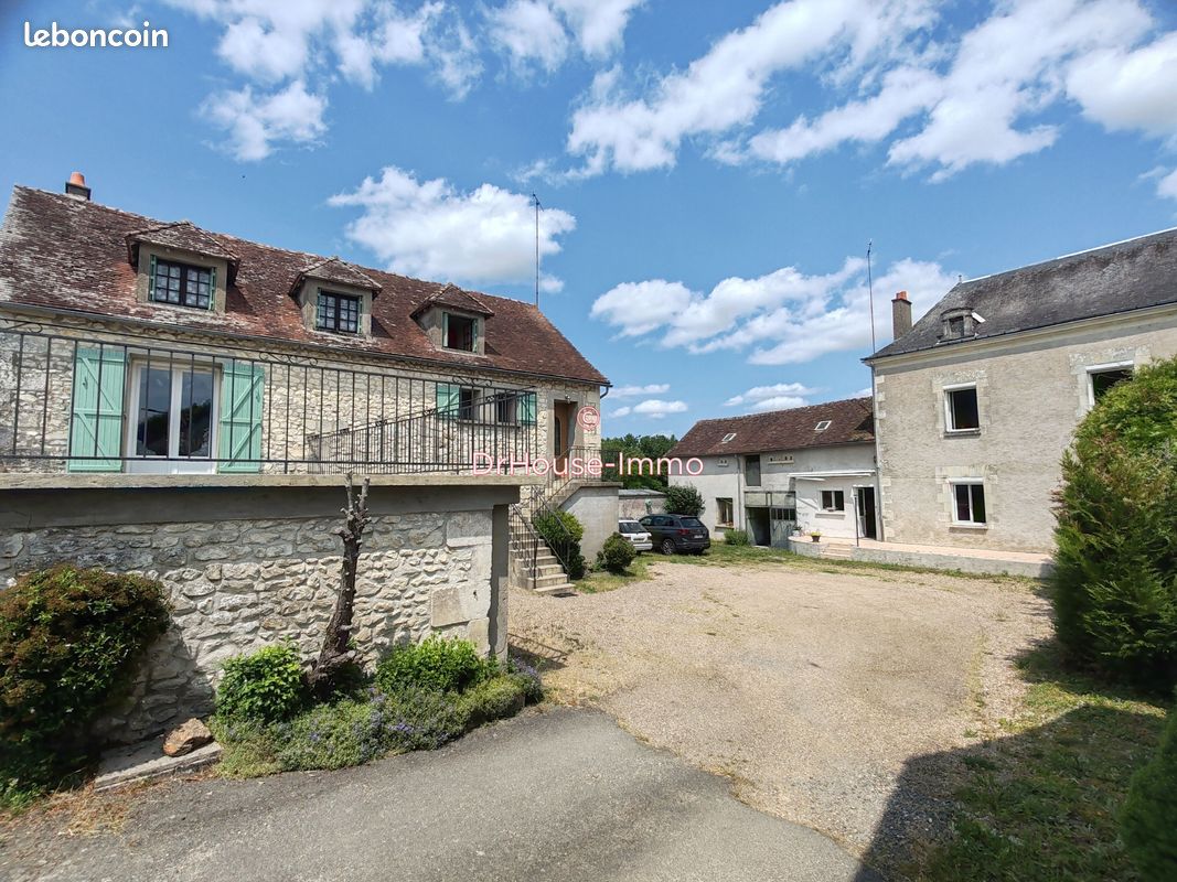 Maison 7 pièces 205 m² · à Antogny-le-Tillac · 205 m² · 198 500 €