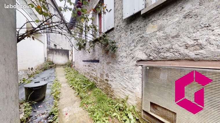 Maison 8 pièces 190 m²