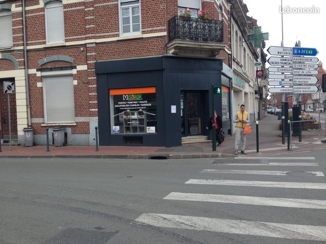 Local commercial (image 2)