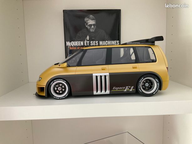 ANCIEN PORTE CLÉ Renault et ancienne étiquette de vidange sport