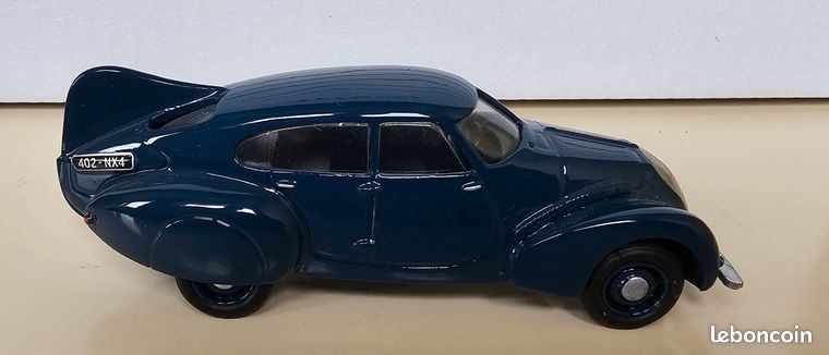 Peugeot 402 Norev 1/43 - Collection