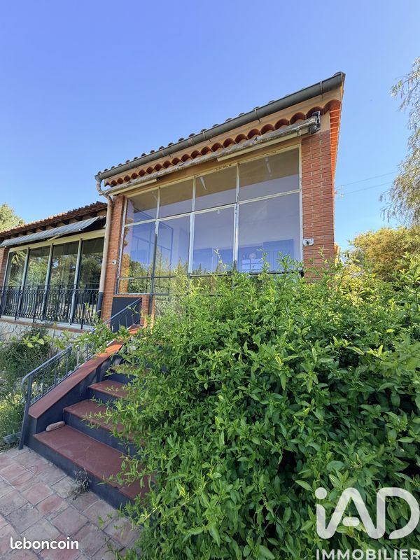 Maison 5 pièces 95 m² · à Sanary-sur-Mer · 95 m² · 550 000 €