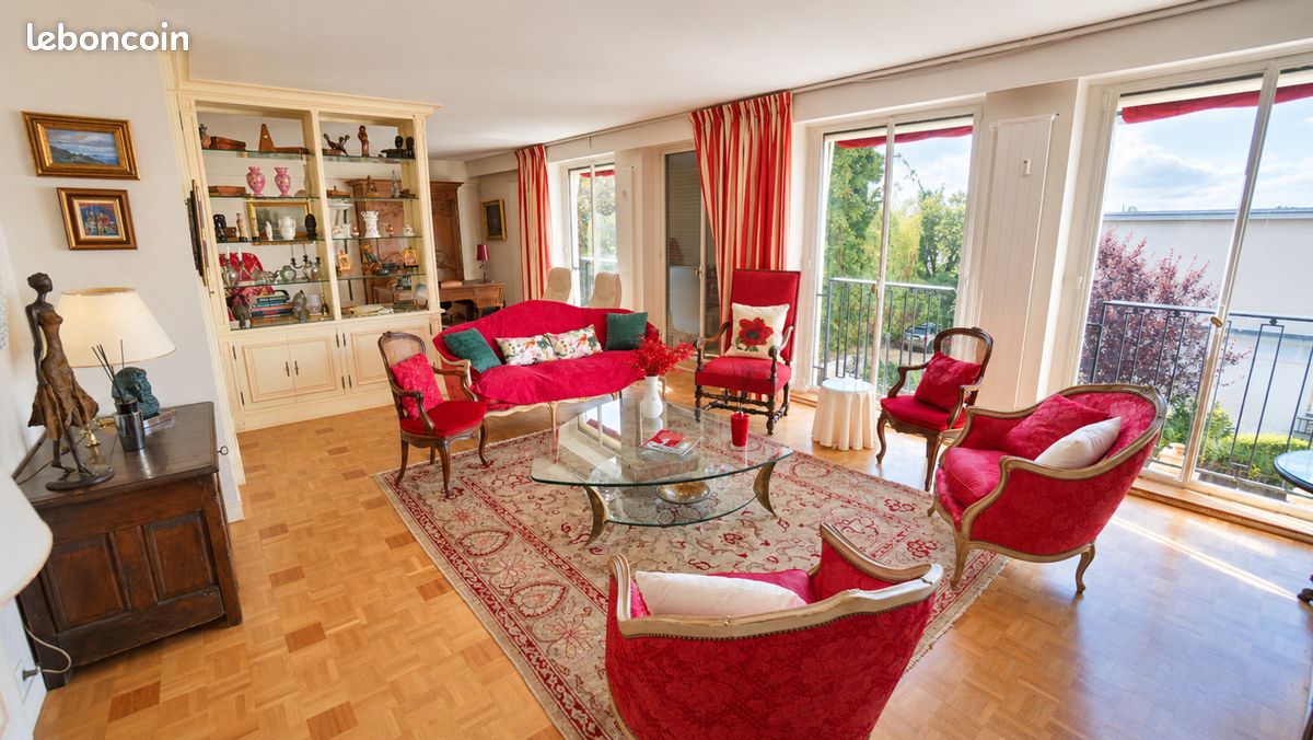 Appartement 7 pièces 136 m² · à Enghien-les-Bains · 136 m² · 499 000 €
