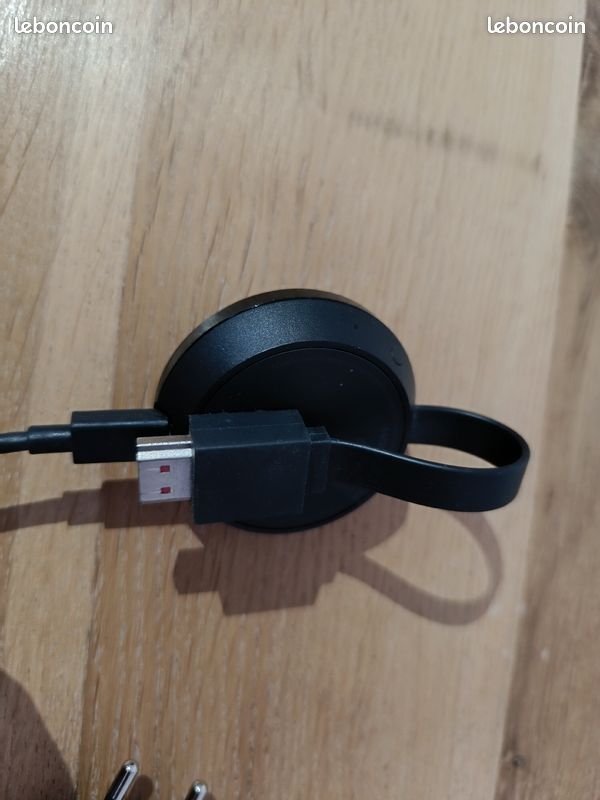 Home cinéma - passerelle multimédia - GOOGLE CHROMECAST ULTRA (image 3)