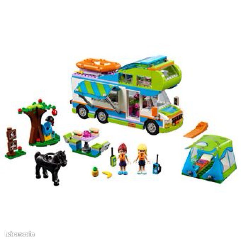 LEGO Friends 41339 Le camping car de Mia - Jeux & Jouets