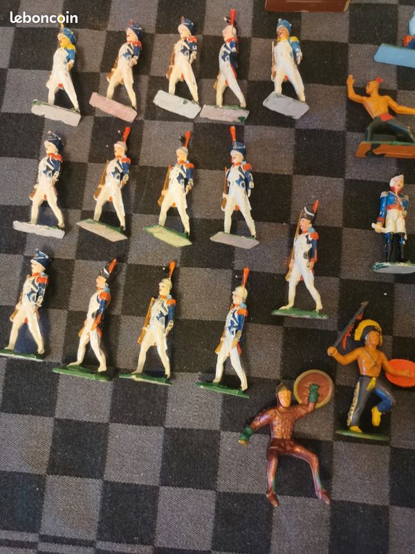 LOT DE 4 soldats Nordiste Starlux EUR 15,00 - FR
