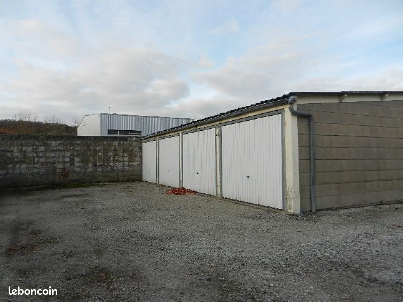 Parking 13 m² · à Cherbourg-en-Cotentin · 13 m² · 66 €/mois