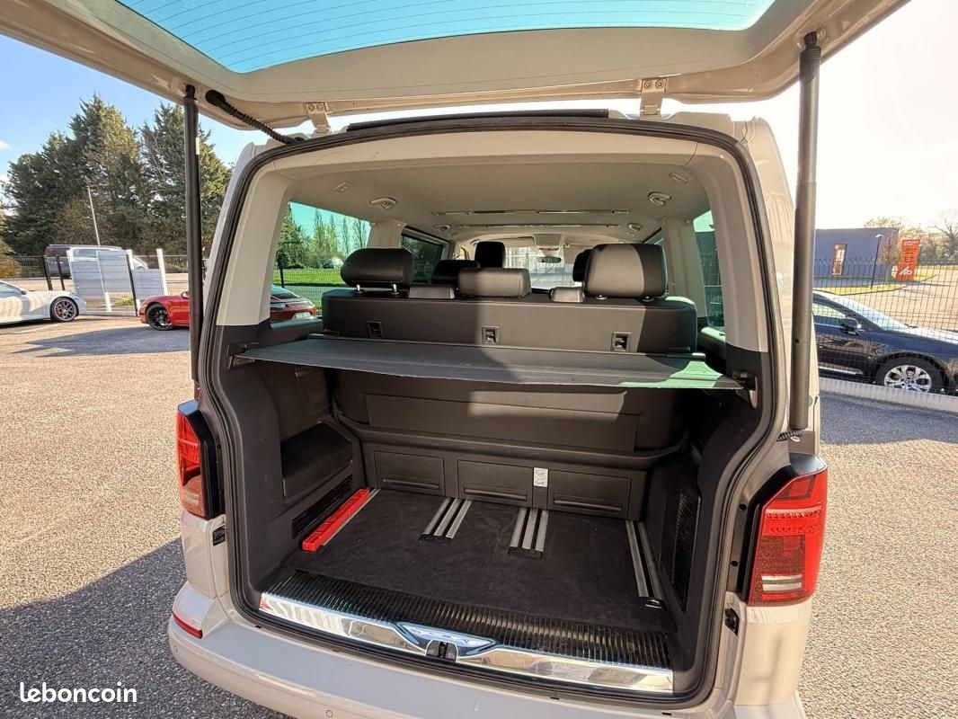 Volkswagen Multivan T6.1 2.0 TDI 199 cv 4MOTION Generation (image 35)