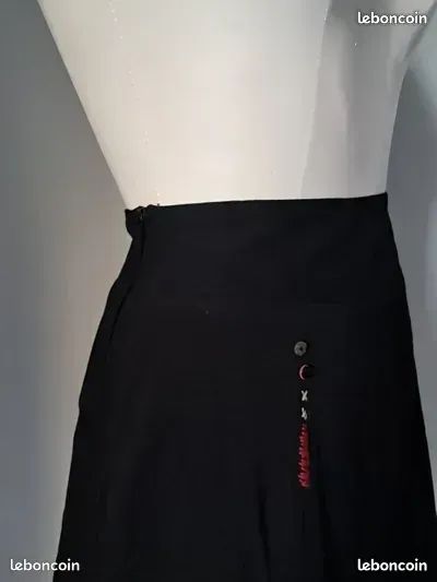 Jupe De Marque L33 - Occasion Très Bon état, Taille Non Précisée | Jupe Femme Tendance