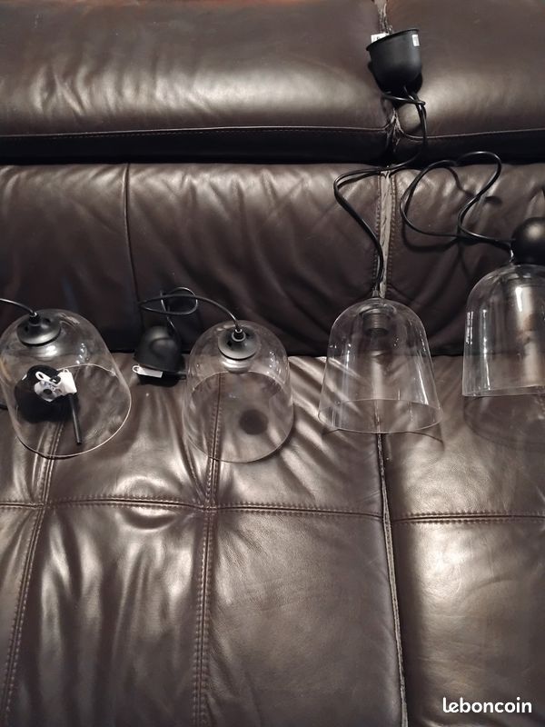 Luminaire suspensions (image 1)