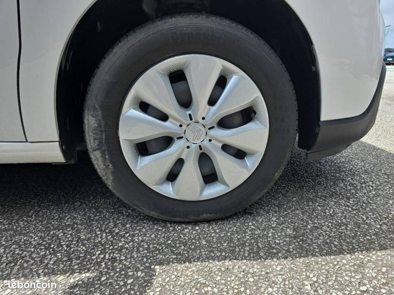 Citroen C3 1.5 BlueHDi 100 Feel Business (image 11)