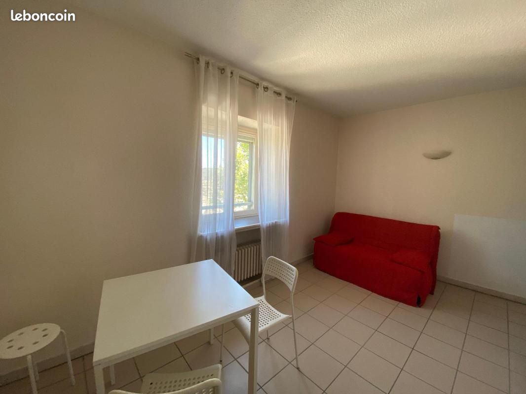 Appartement 1 pièce 24 m² · à Privas · 24 m² · 335 €/mois