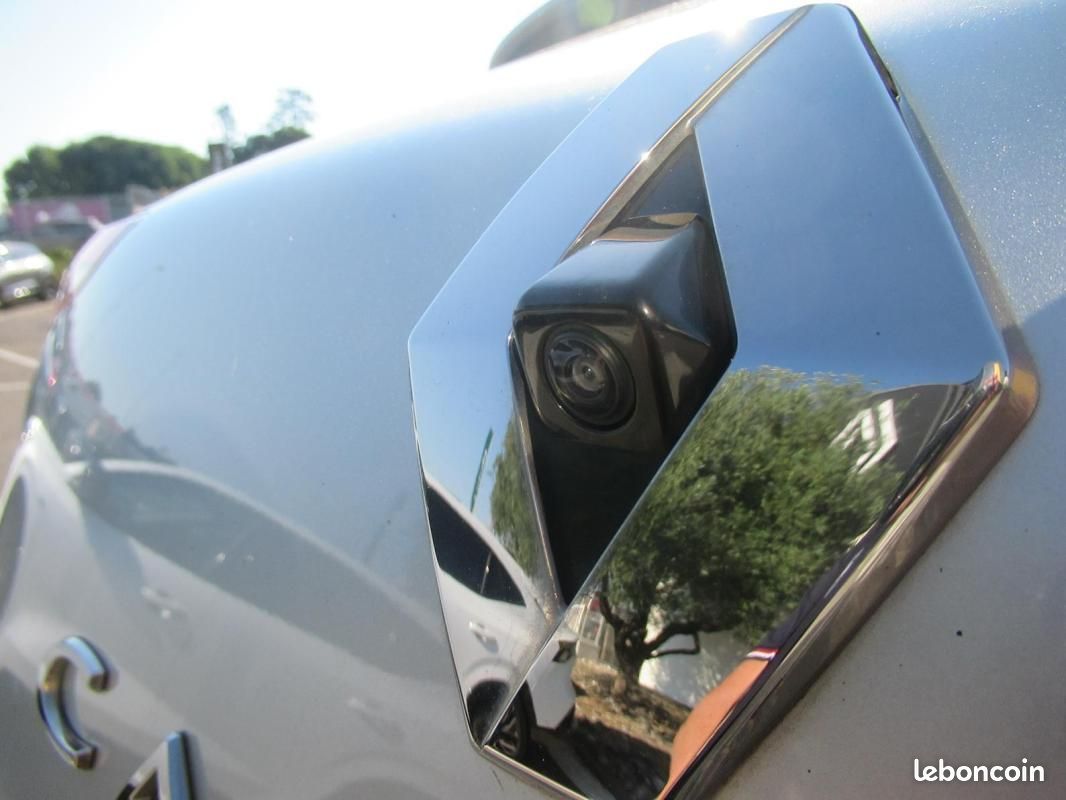 Renault Captur E-Tech 145 - 21 Business (image 10)