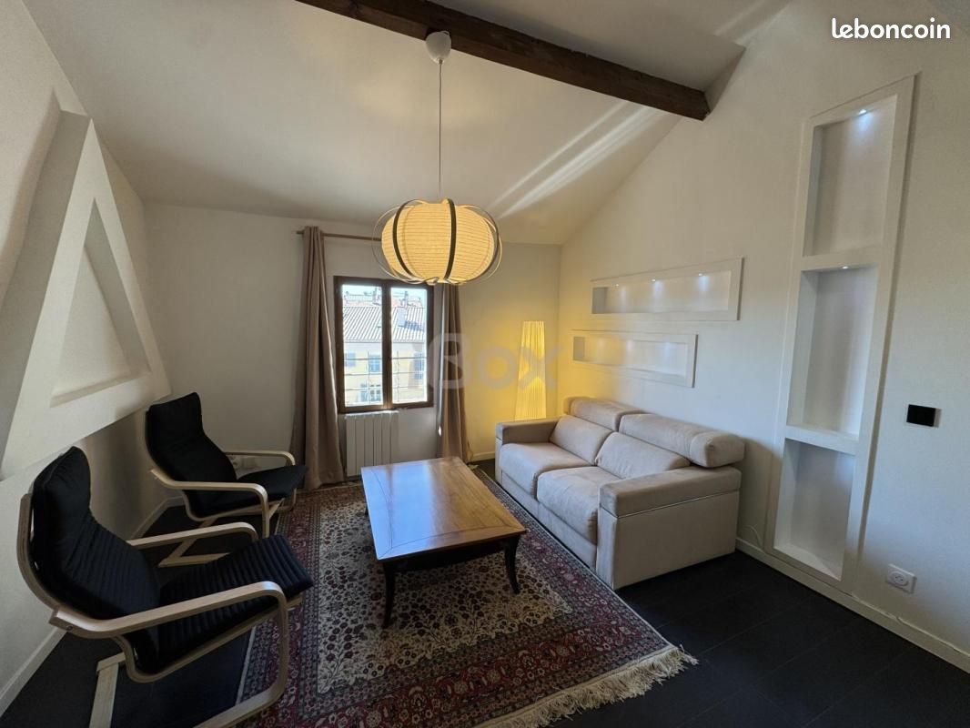 Appartement 3 pièces 63 m² · à Hyères · 63 m² · 950 €