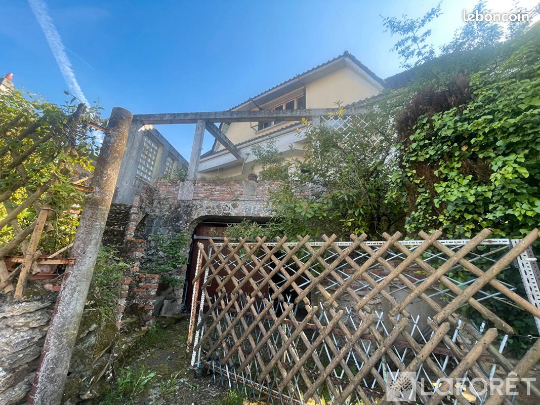 Maison 6 pièces 138 m² · à Orsay · 138 m² · 330 000 €