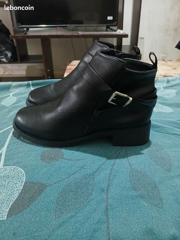 Je vends cette paire de bottines (image 2)