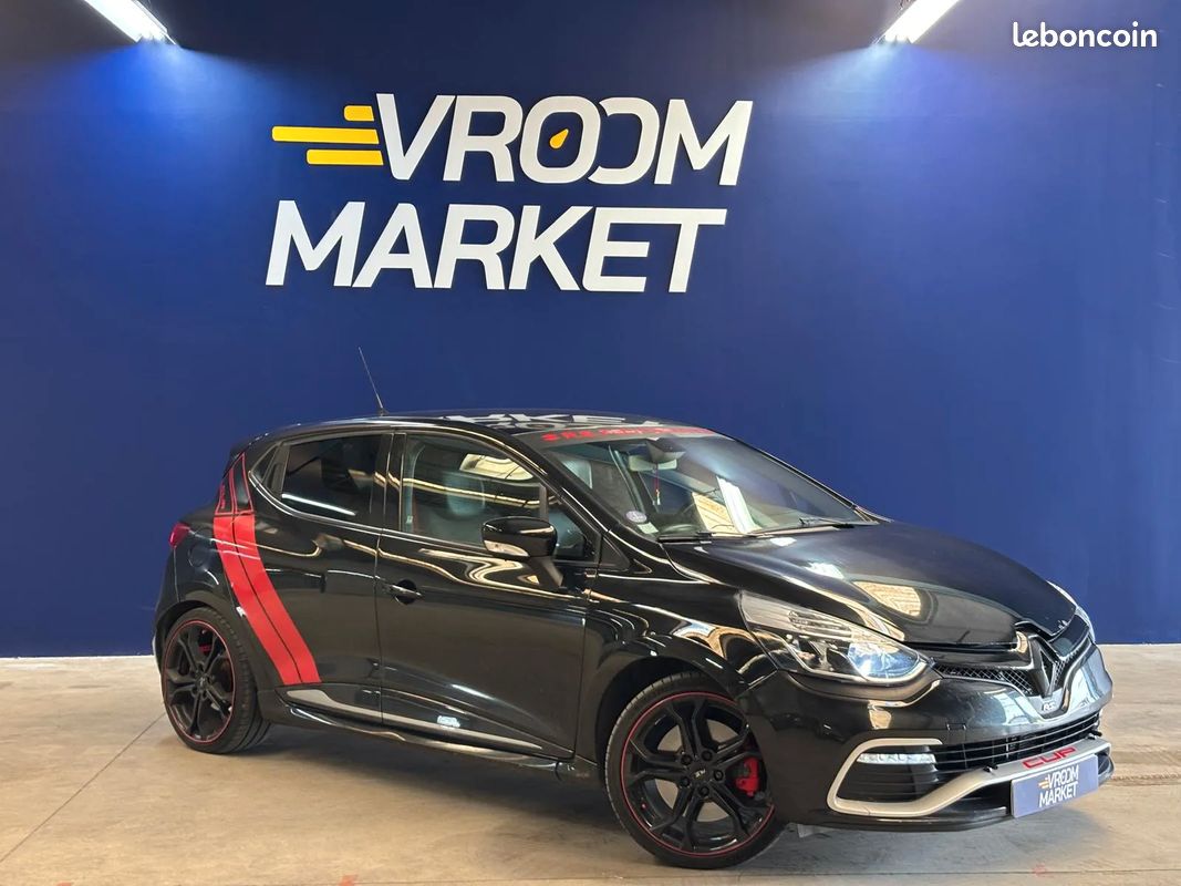 RENAULT Clio 4 / IV 1.6 200ch RS CUP - 2014 - 158 000 km (image 1)