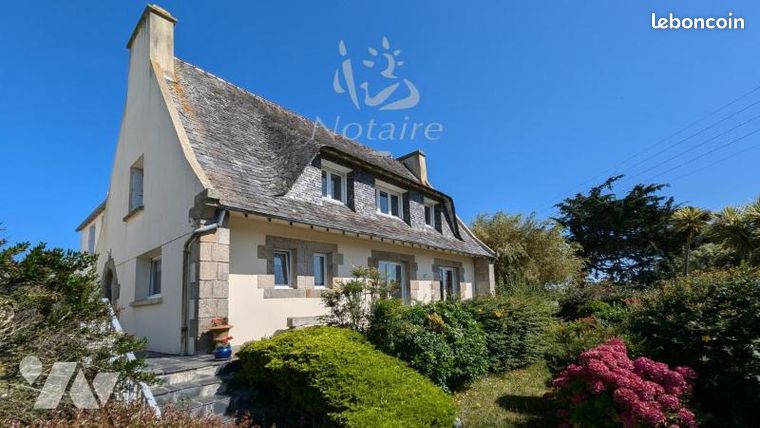 Maison 10 pièces 213 m²