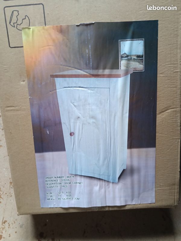 Petit meuble (image 1)