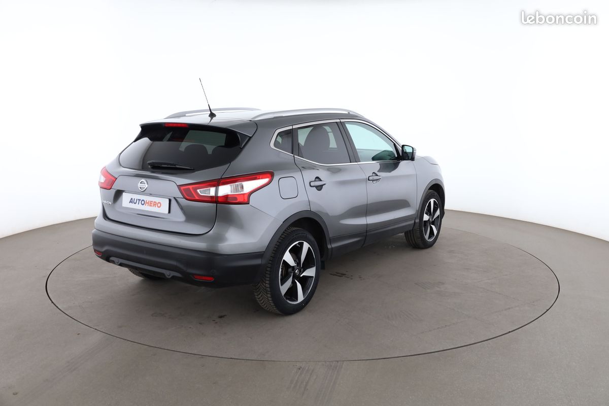 Nissan Qashqai 1.2 DIG-T Connect Edition 115 ch (image 3)