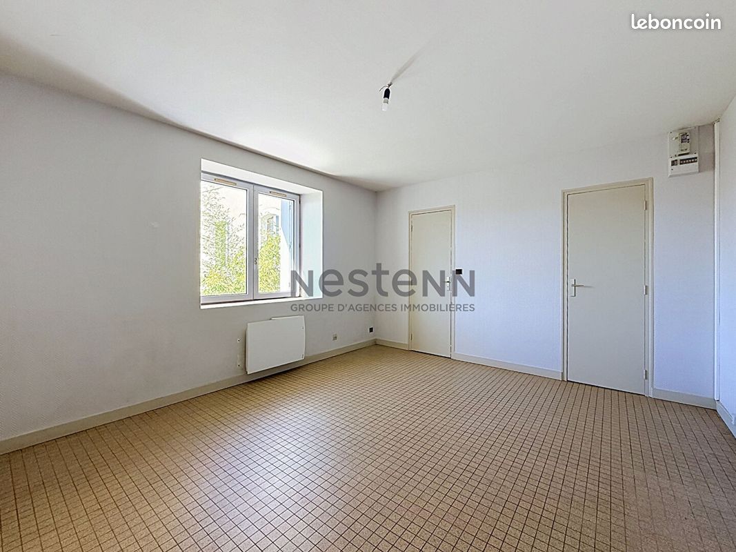 Appartement 1 pièce 23 m² · à Le Lion-d'Angers · 23 m² · 393 €/mois