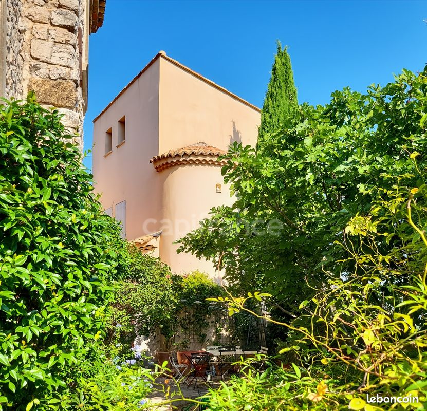 Maison 3 pièces 119 m² · à Ventabren · 119 m² · 399 000 €