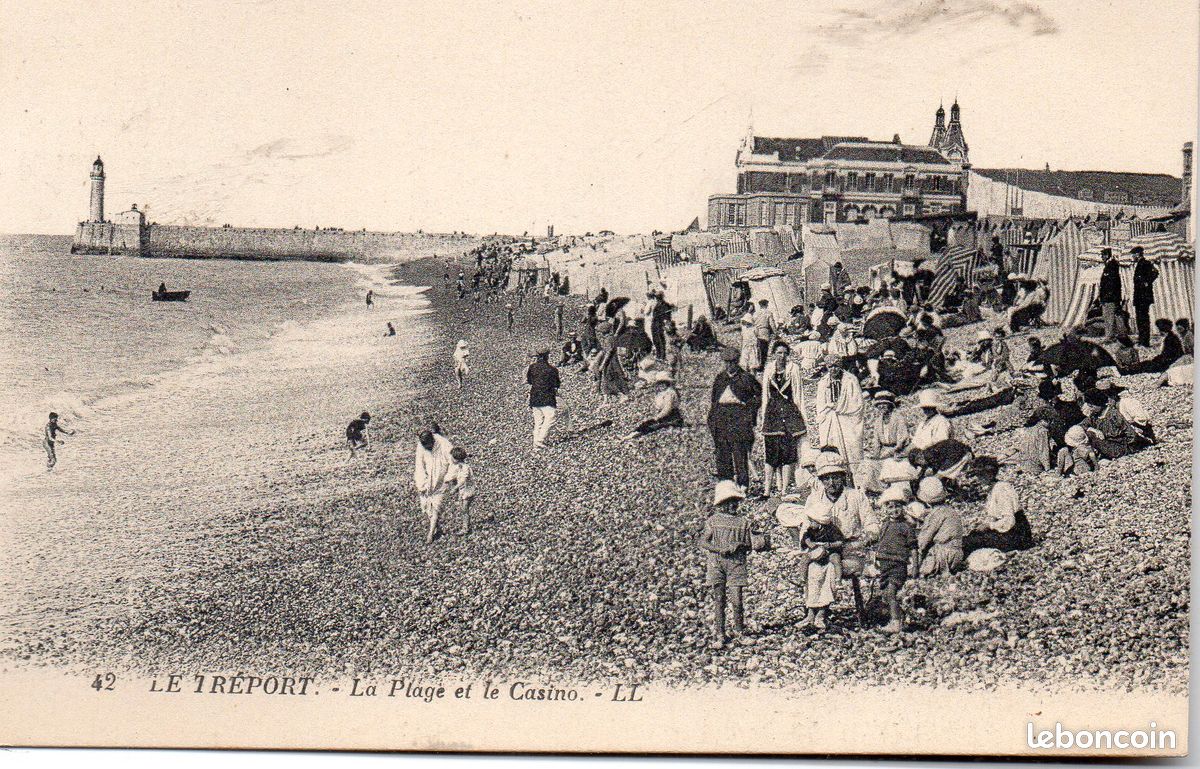 CPA carte postale ancienne DUNKERQUE: BÂTEAUX DE PÊCHE A LA