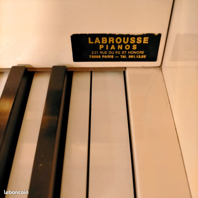 Piano droit Schimmel 114 laqué blanc (image 5)