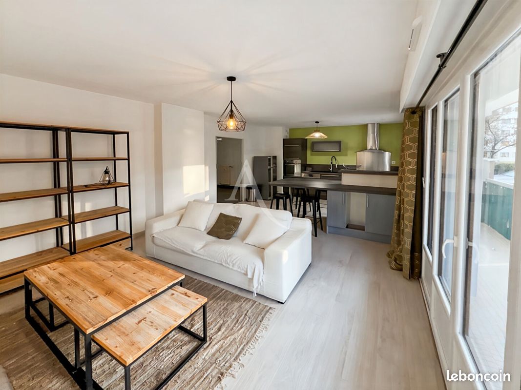 Appartement 3 pièces 72 m² · à Annecy · 72 m² · 1 350 €/mois