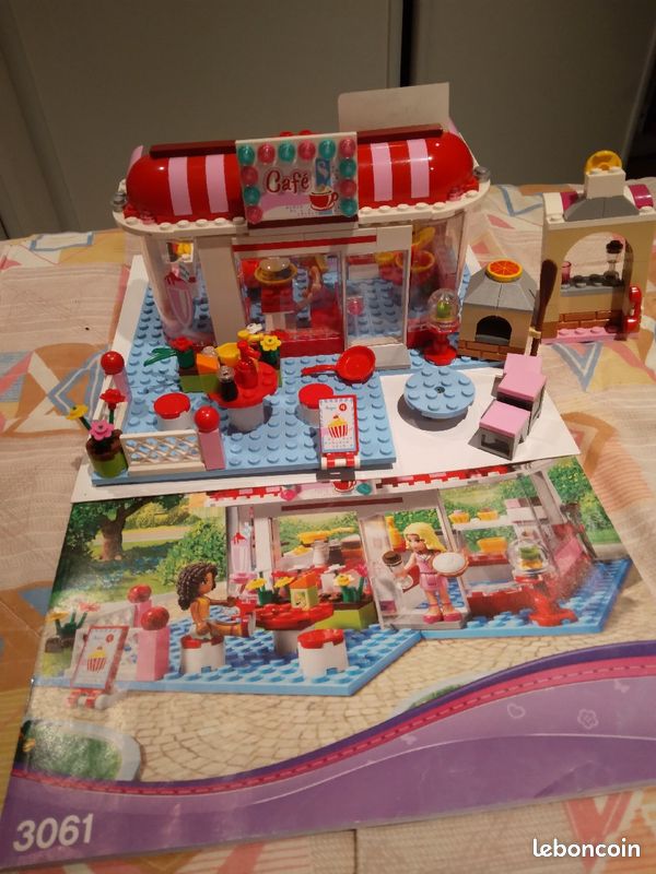 Lego friends 3061 city park cafe (image 1)