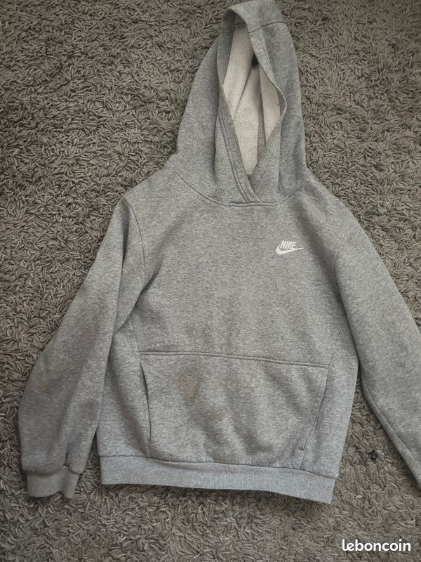 Pull Nike (image 1)