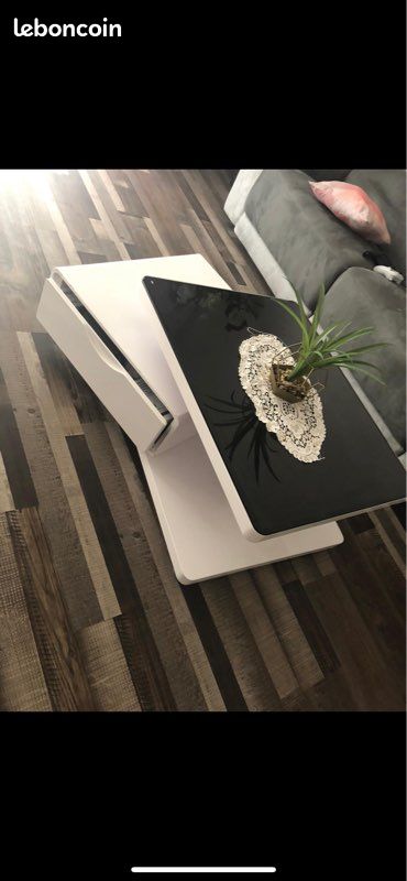 Table basse le dessus en verre (image 3)