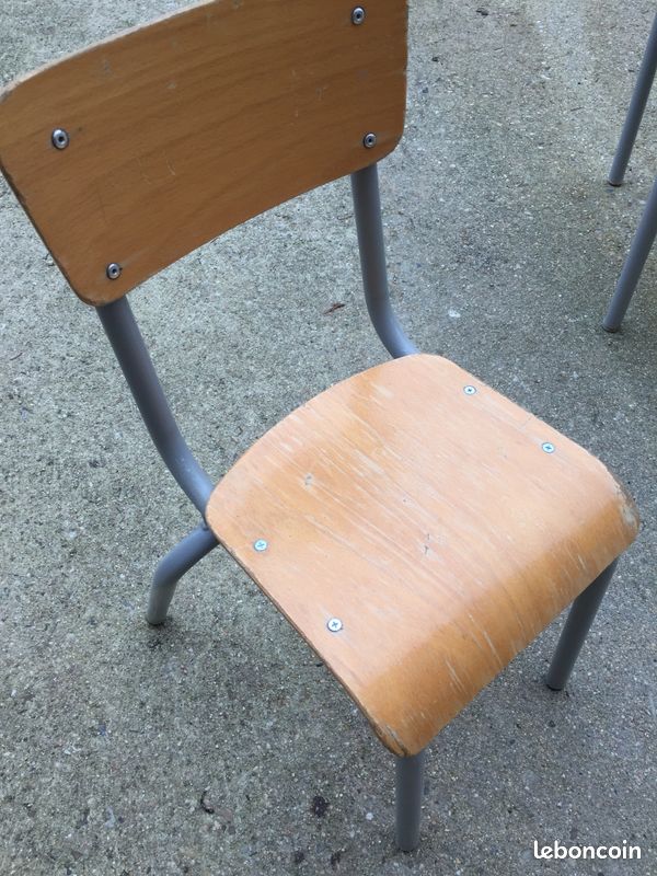 Chaise enfant et table avec tiroir (image 3)