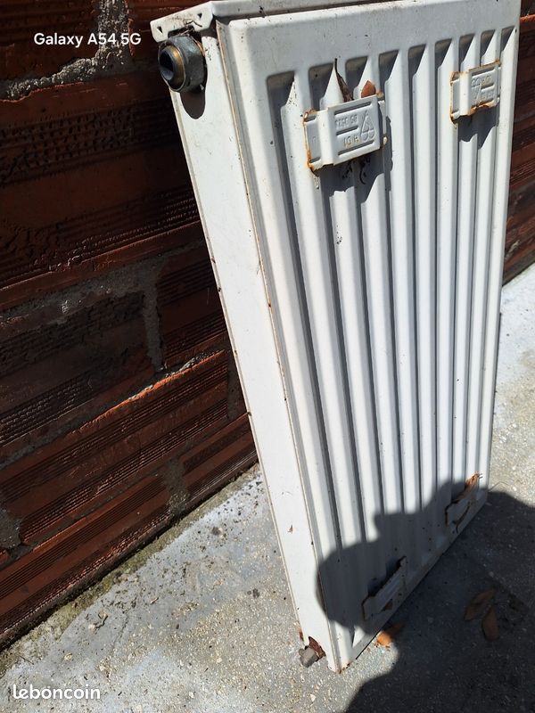 Radiateur mural (image 3)