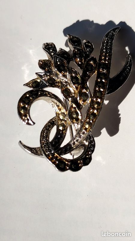ANCIENNE BROCHE VÉRITABLE Camée Profil Féminin 1900 Art Nouveau EUR 48 ANCIENNE BROCHE VÉRITABLE Camée Profil Féminin 1900 Art Nouveau EUR 48