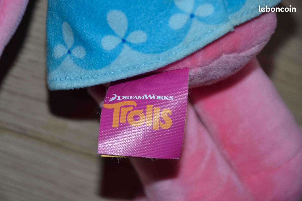 Peluche Trolls grand format (image 3)
