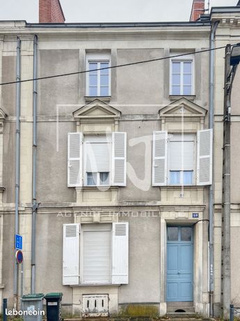 https://img.leboncoin.fr/api/v1/lbcpb1/images/78/ea/fe/78eafeb19f85497bc763a577c0d878bc735b860c.jpg?rule=ad-image