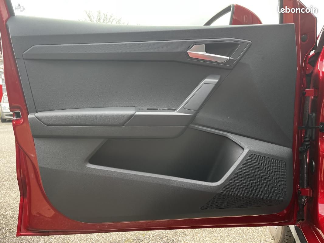 Seat Arona 1.0 TSI 115 ch Start/Stop DSG7 Copa (image 14)