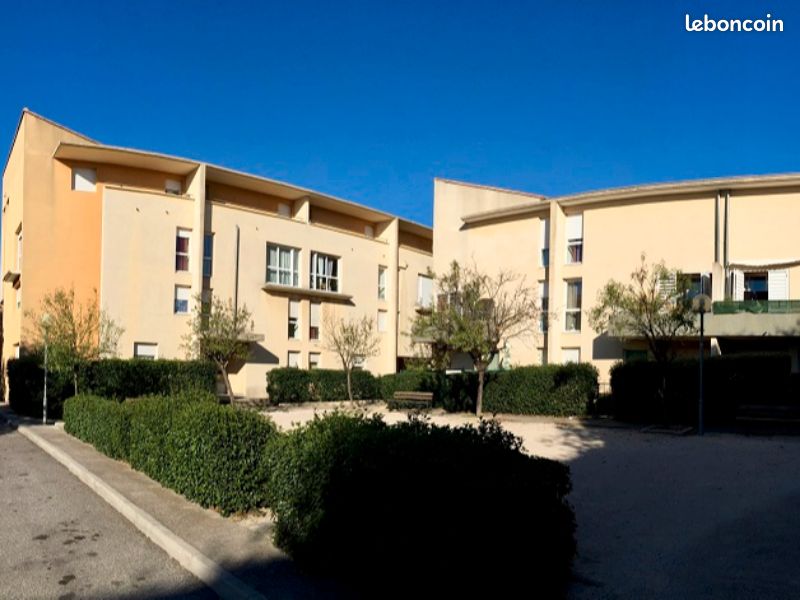 Appartement 3 pièces 66 m² · aux Angles · 66 m² · 594 €/mois