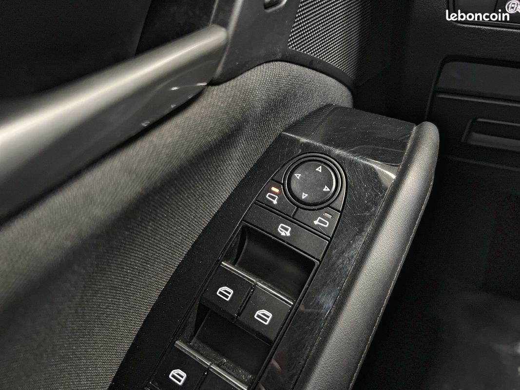 MAZDA Mazda3 5 portes 2.0L e-SKYACTIV-G M Hybrid 122 ch BVM6 Prime-Line (image 20)