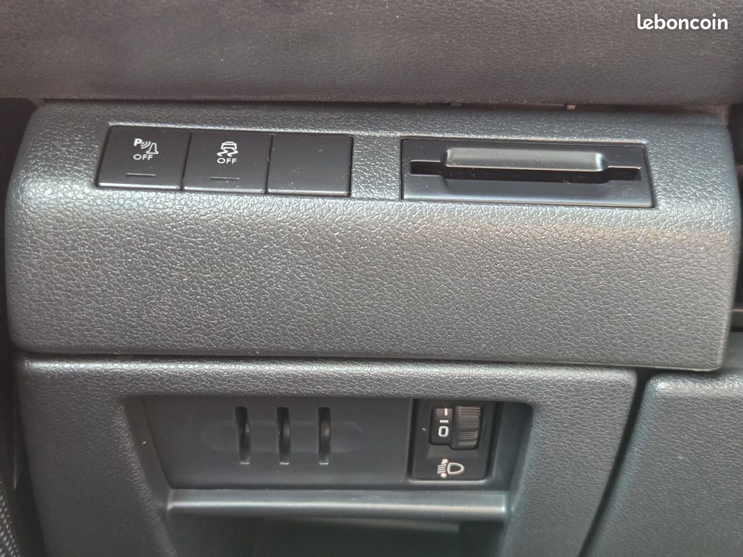 Peugeot 3008 1.6 HDI 115CH FAP BVM6 +1ERE MAIN +PROPRE +COURROIE NEUVE +GARANTIE (image 17)