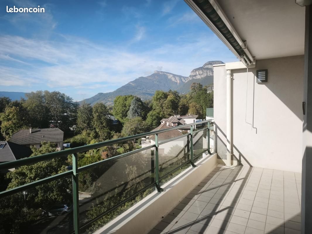 Appartement 3 pièces 73 m² · à Challes-les-Eaux · 73 m² · 1 123 €/mois