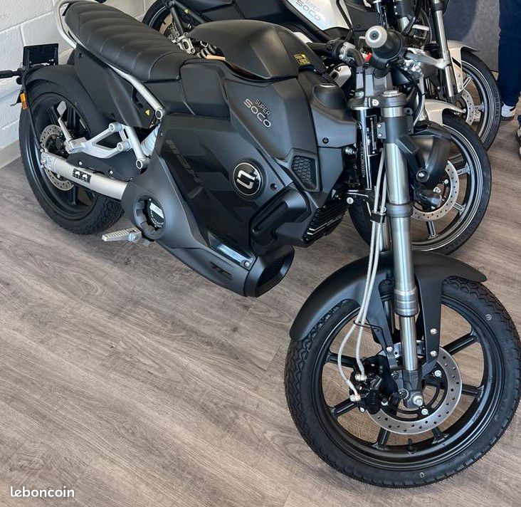 URGENT Moto 125 électrique super soco TC MAX neuve - Motos