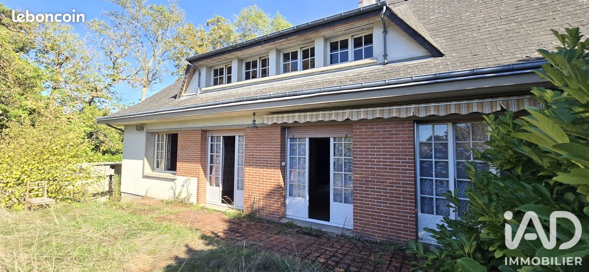 Maison 6 pièces 128 m² · à Saint-Hilaire-Saint-Mesmin · 128 m² · 272 000 €